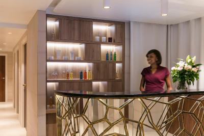 میسُن آلبار هتلز-ل پنت-نوف