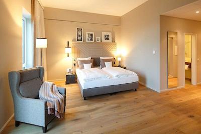 رمانتیک هتل کیلر کاوفمان