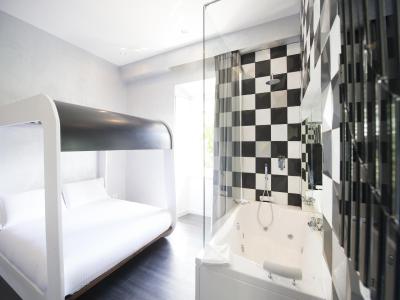 ایرومز سنترال استیشن