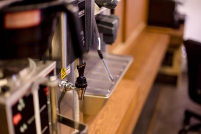 د سون سویتز