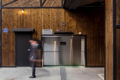 د سون سویتز