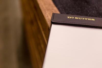 د سون سویتز