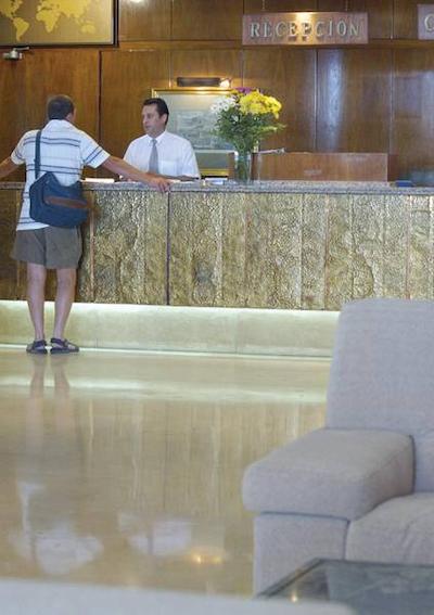 گران هتل سروانتز بای بلو اسیا