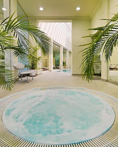 ه10 اندالوشیا پلازا