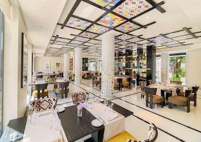 ه10 اندالوشیا پلازا