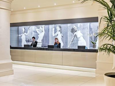 ه10 اندالوشیا پلازا