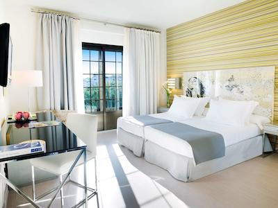 ه10 اندالوشیا پلازا