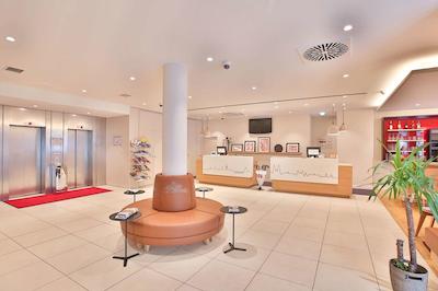 استار این هتل رجنسبورگ زنتروم