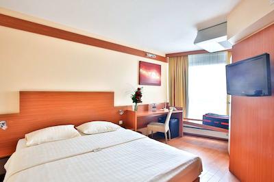 استار این هتل رجنسبورگ زنتروم