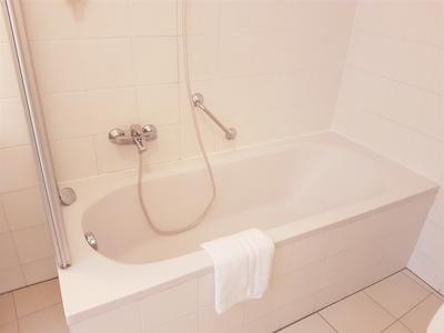 هتل پنشن هدن