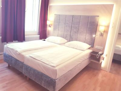 هتل پنشن هدن