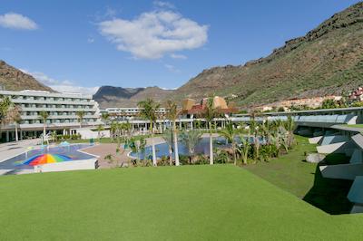 رادیسن بلو ریزرت اند اسپا گران کاناریا مگان