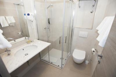 تیفانی لوکسوری رومز