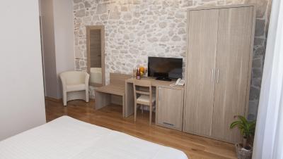 تیفانی لوکسوری رومز