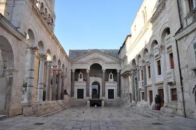 تیفانی لوکسوری رومز