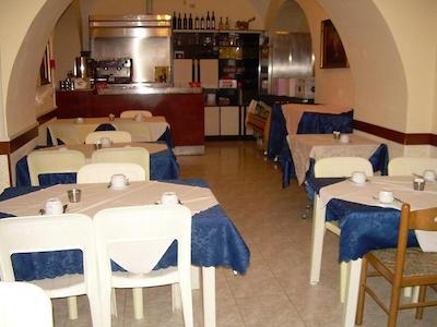 هتل آلتاویلا رم