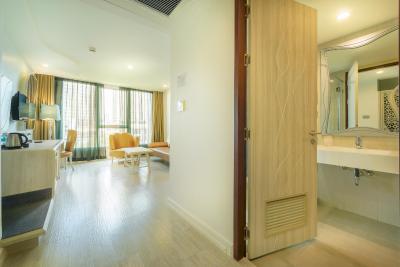 له تادا پارک ویو هتل اند رزیدنس