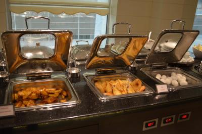 ب بوسینز هتل اند اسپا