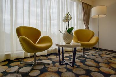 د کنکرد هتل اند سویتز