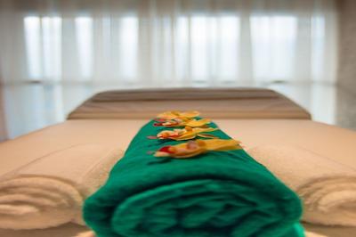 د کنکرد هتل اند سویتز