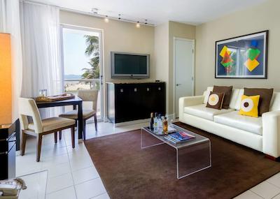 د ساگامر میامی بیچ