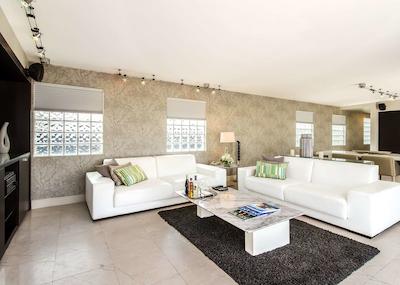 د ساگامر میامی بیچ