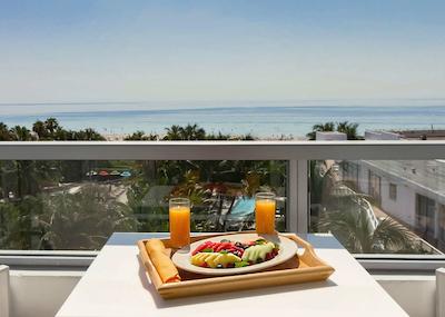 د ساگامر میامی بیچ