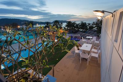 بیرپاکر پاتونگ هستل