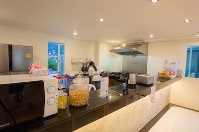 بیرپاکر پاتونگ هستل