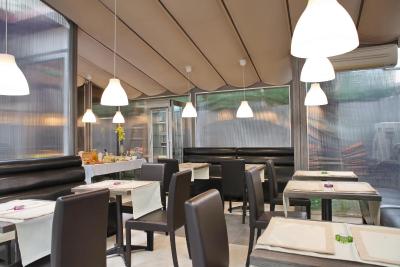 گارنی هتل دوم