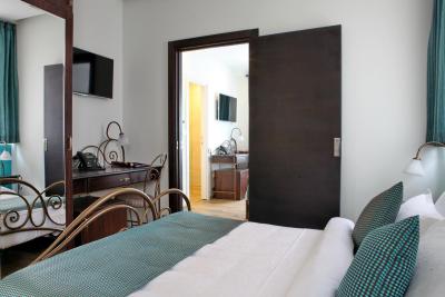 گارنی هتل دوم