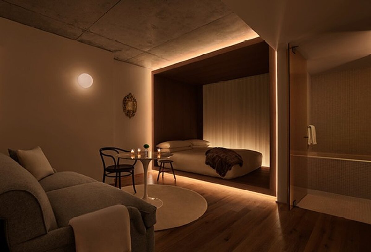 PUBLIC, an Ian Schrager Hotel