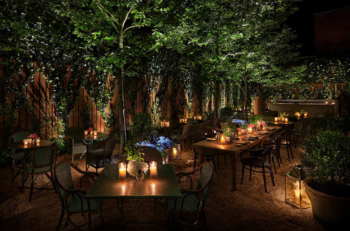 PUBLIC, an Ian Schrager Hotel