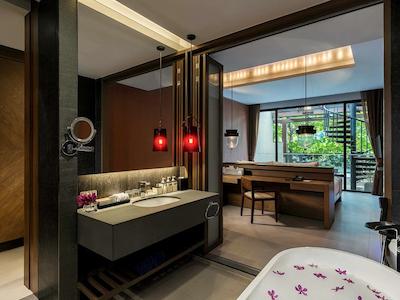 آویستا هایدوی پوکت پاتونگ, ام گالری بای سوفیتل