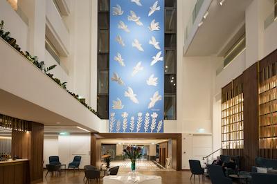 الکترا متروپولیس آتن