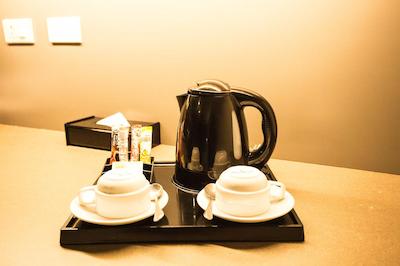 د استپ ساتون