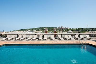 کاتالنیا بارسلنا پلازا