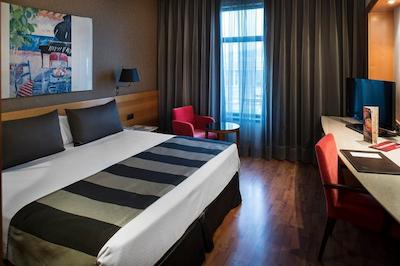 کاتالنیا بارسلنا پلازا