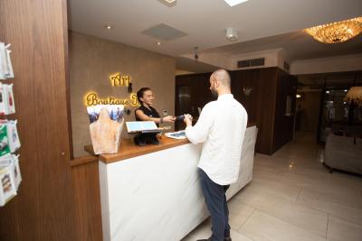 آرت بوتیک هتل