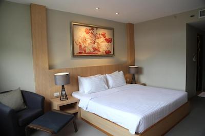 فی فی چارلی بیچ ریزرت