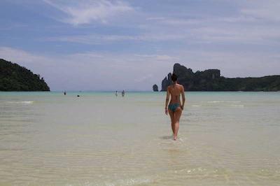 فی فی چارلی بیچ ریزرت