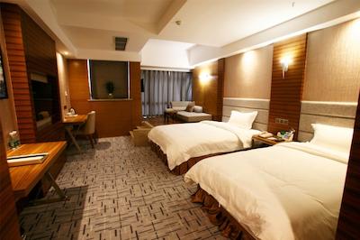 چنگدو تولیپ این آیرپرت هتل