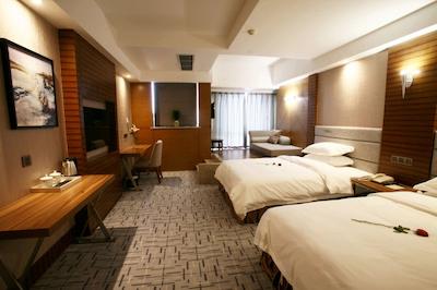 چنگدو تولیپ این آیرپرت هتل