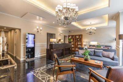 هتل 87 اایتی-سون