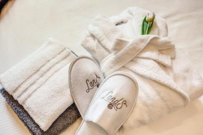 هتل 87 اایتی-سون