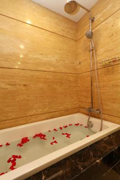 امیا سوئیتز