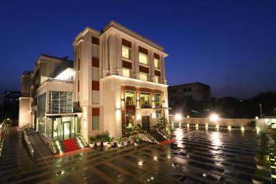 امیا سوئیتز