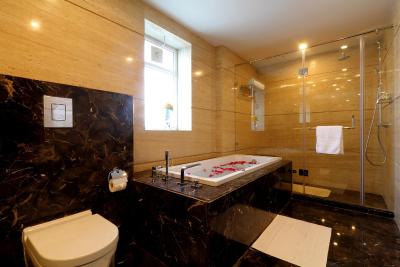 امیا سوئیتز