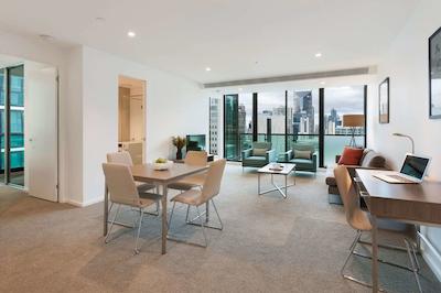 ملبورن شرت است اپارتمنتز لنسدال استریت