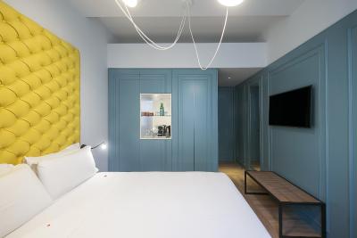 بوتیک سنترال پالاس